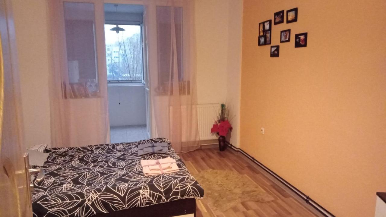 Studio Bucarest Extérieur photo